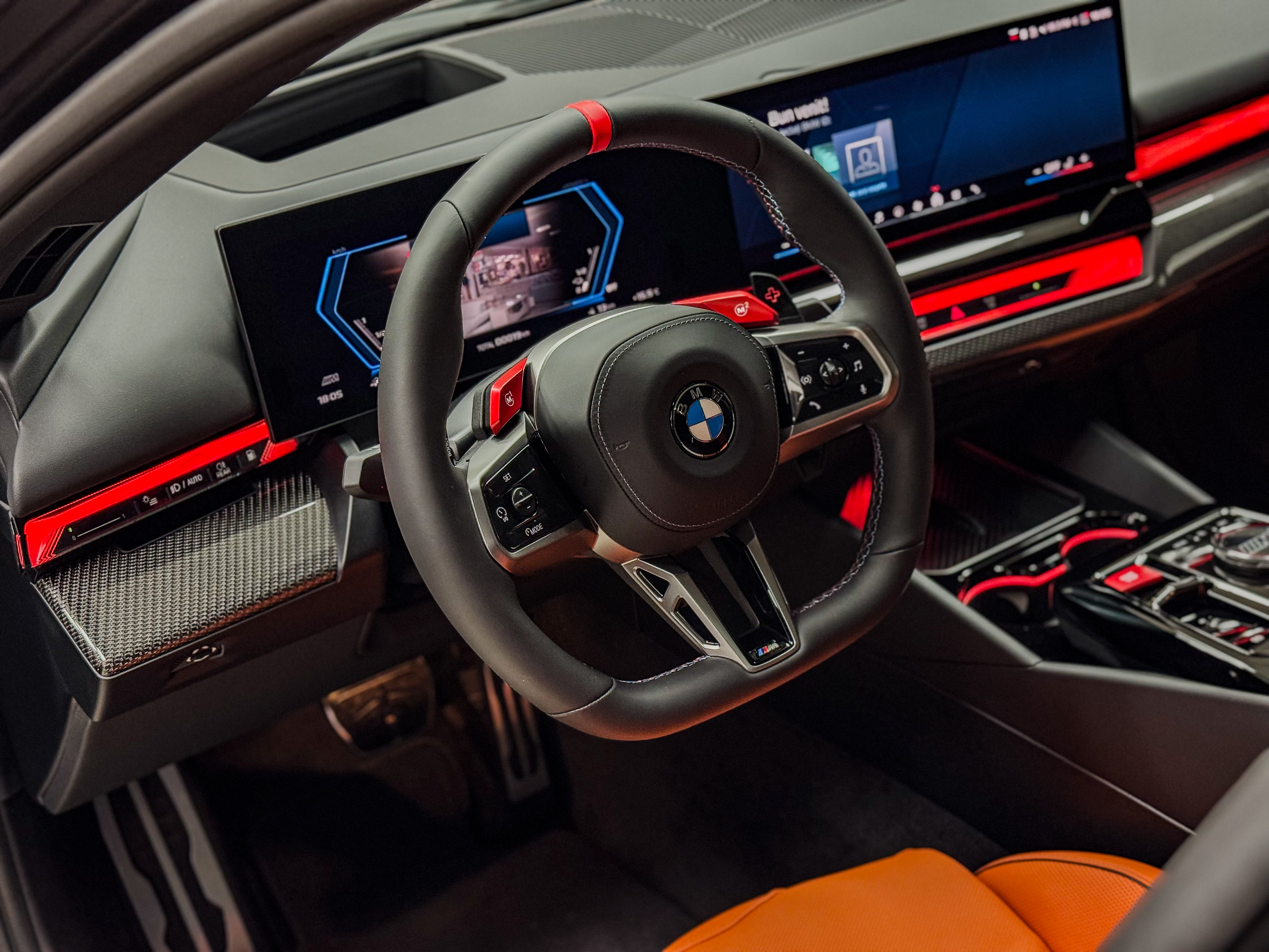 X-Drive  4.4L V8 Plug-In