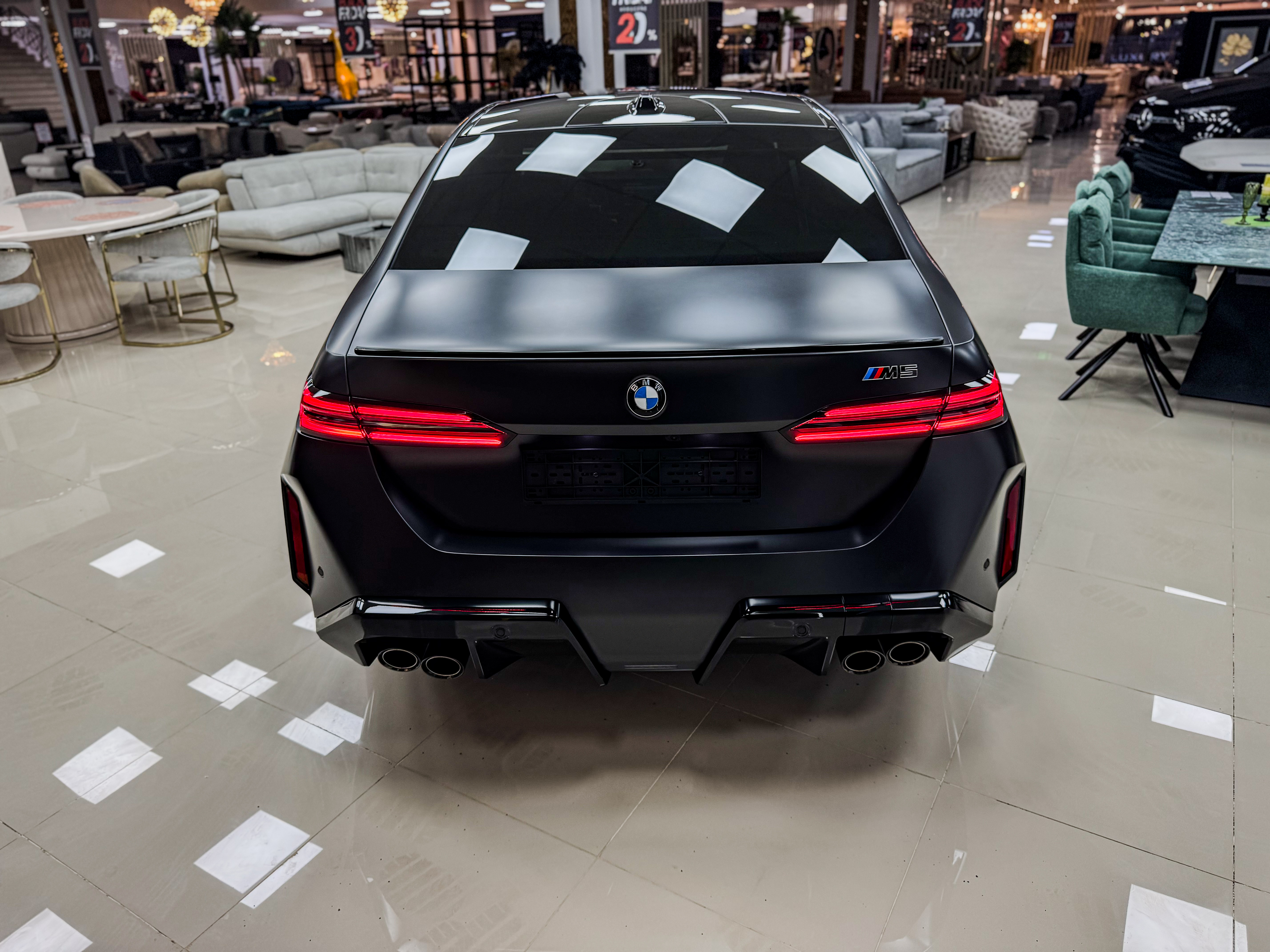 X-Drive  4.4L V8 Plug-In