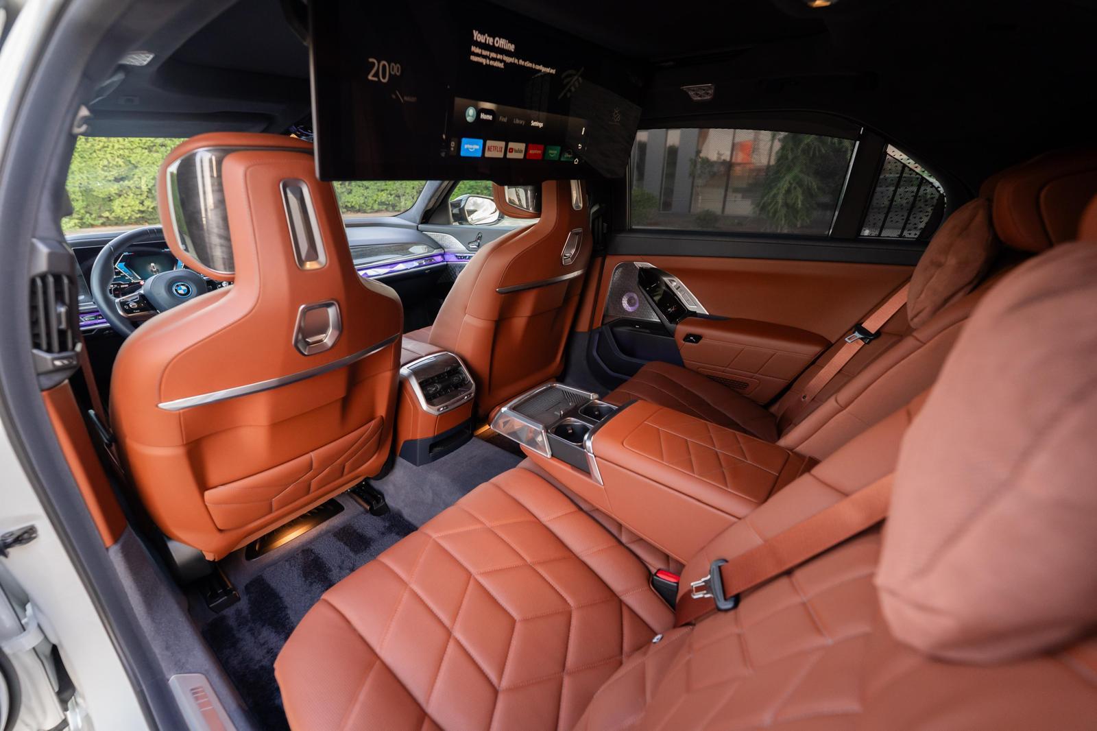 Interior Gran Lusso / X-Drive / 571 CP